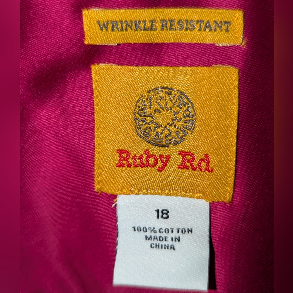 Ruby Rd. Vibrant Pink Blouse‎ - Picture 4 of 7
